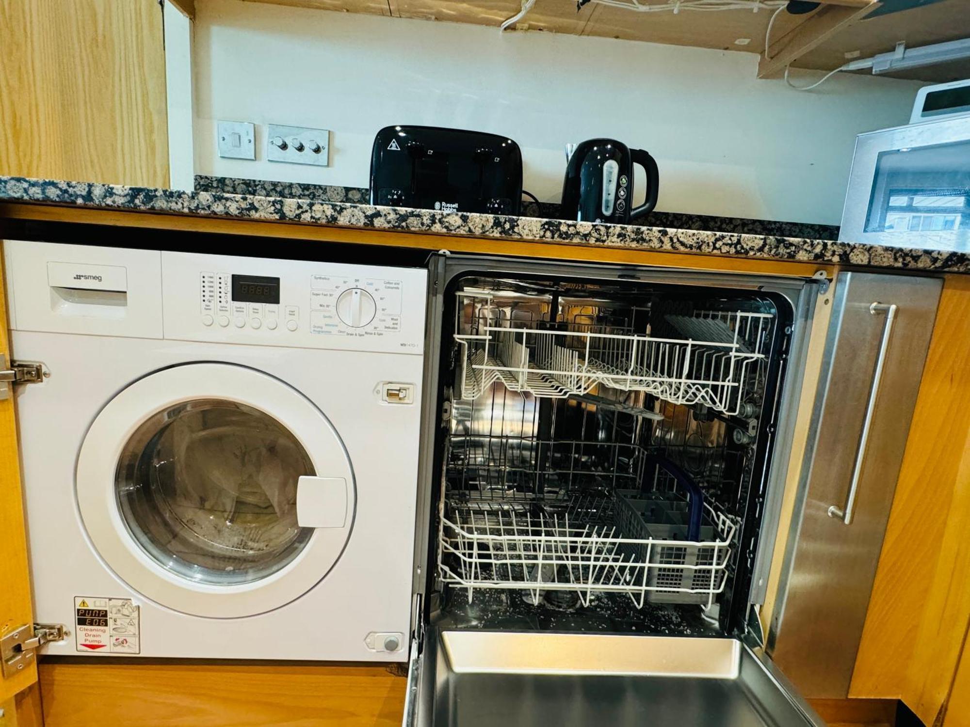 Modern 2Bed 2Bath Apartment Canary Wharf - Upto 5 Person لندن المظهر الخارجي الصورة